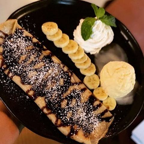 French Crepe with Banana and Chocolate