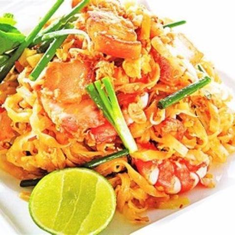 Pad See Ew Shrimp / Beef