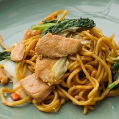 Pad See Ew with Chicken / Pork